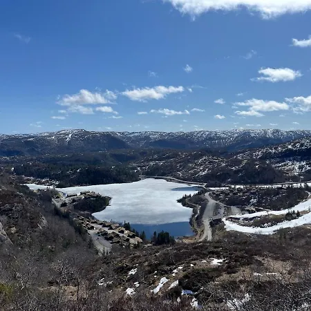 Holiday home Family-friendly Mountain With Lakeviews, Close To *
