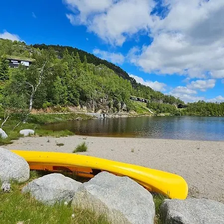 Family-friendly Mountain With Lakeviews, Close To *